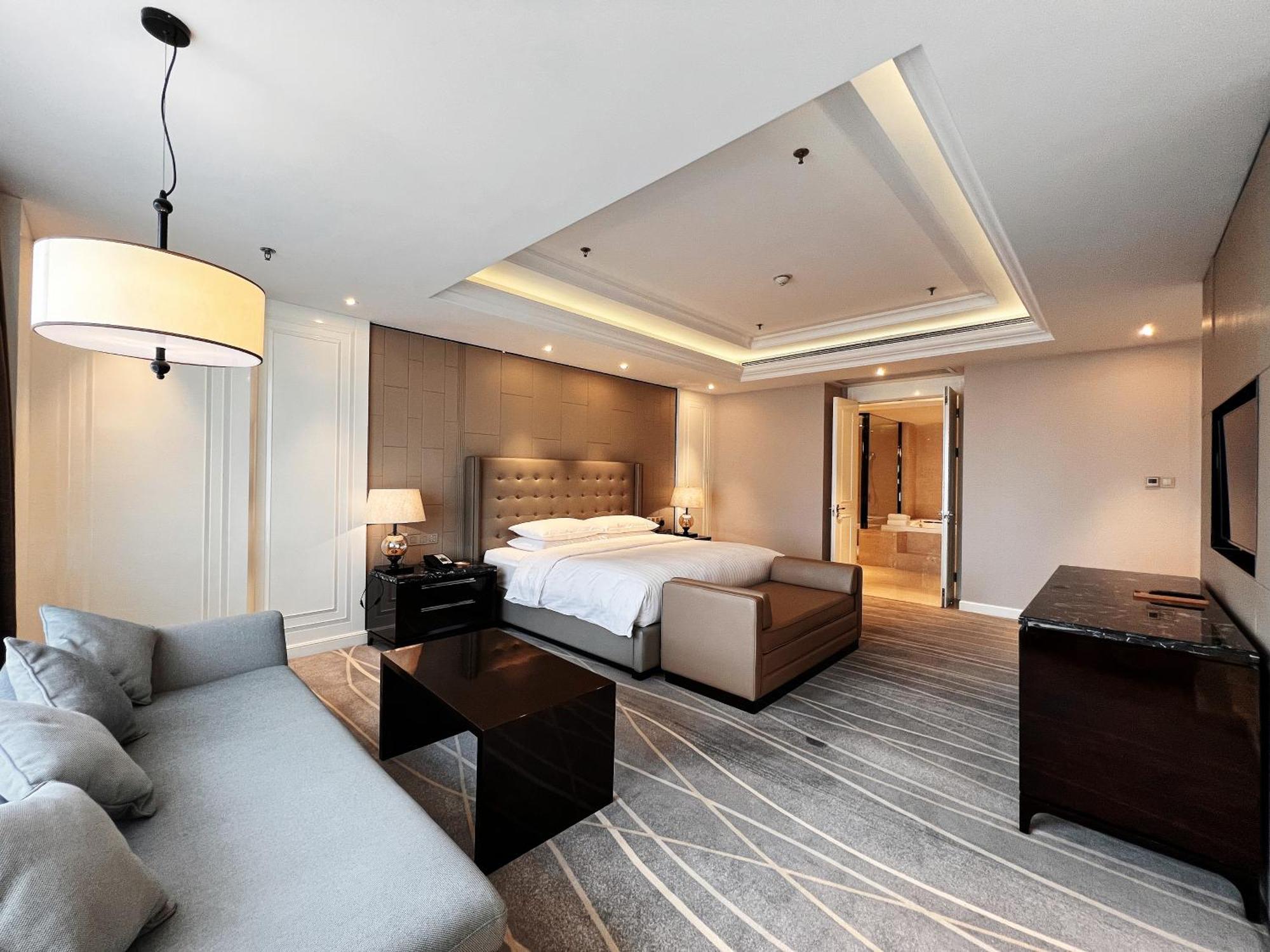 Zhejiang Taizhou Marriott Hotel Exterior photo